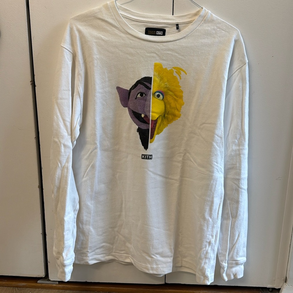 Kith X Bergdorf X Jim Henson Sesame Street collab size L long sleeve T-shirt